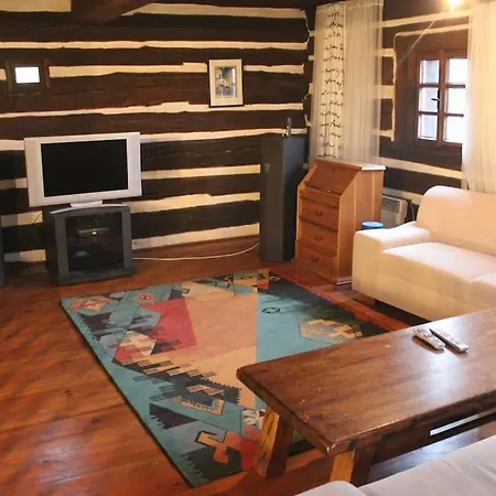بيت للعطل Quiet And Charming Log *
